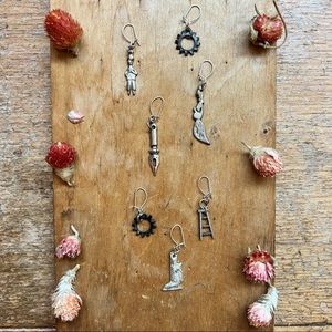 Set of 7 Earrings Braid Charms Hair Accessories